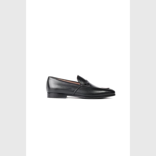 Лофери Salvatore Ferragamo