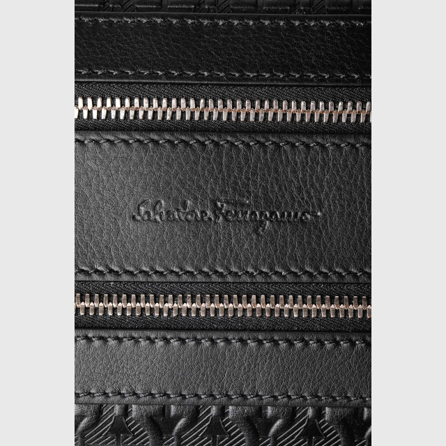 Несессер Salvatore Ferragamo