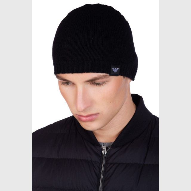 Шапка Emporio Armani