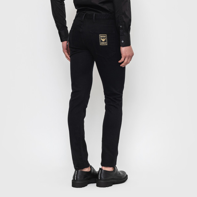 Джинсы Emporio Armani