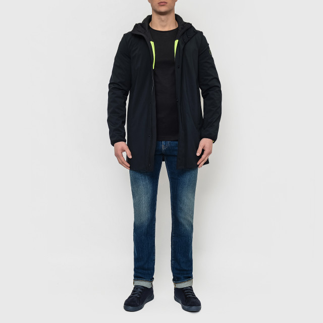 Куртка Emporio Armani EA7