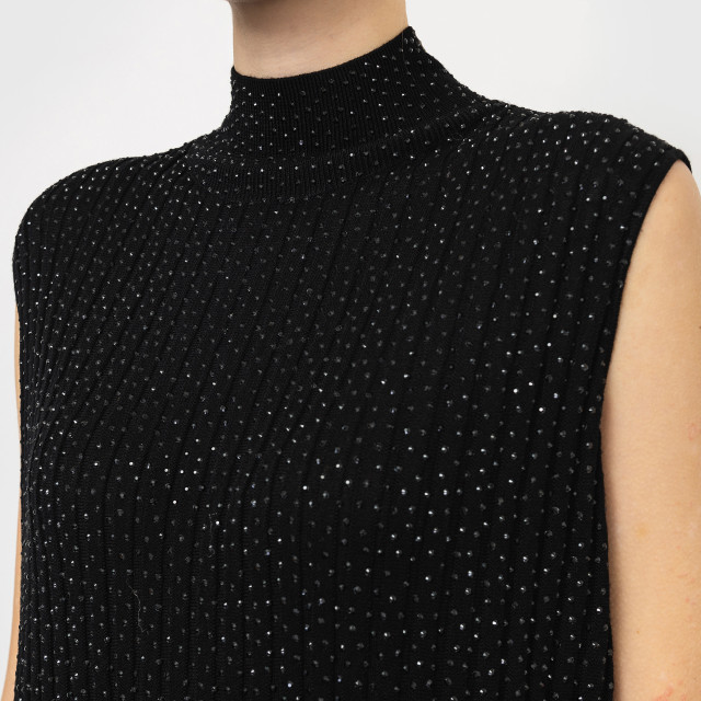 Топ Emporio Armani