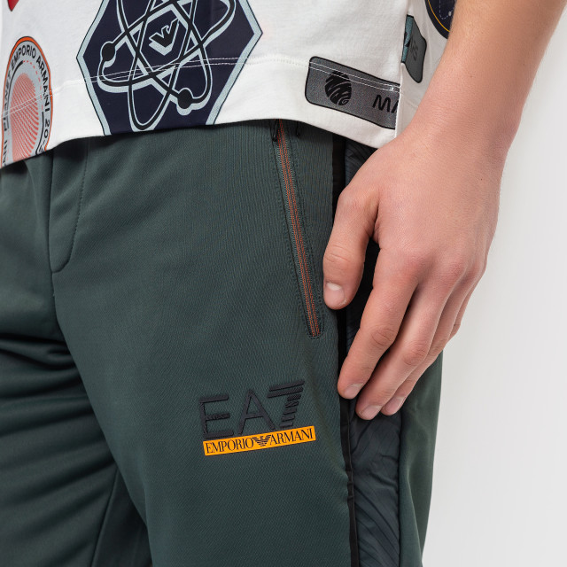 Брюки спортивные Emporio Armani EA7