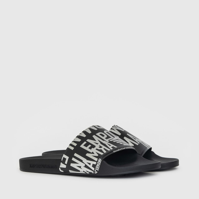 Шльопанці Emporio Armani