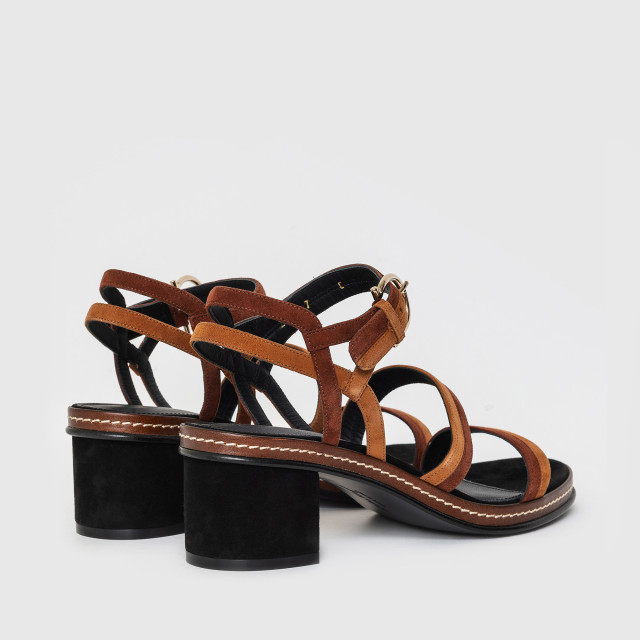  Босоніжки  Salvatore Ferragamo
