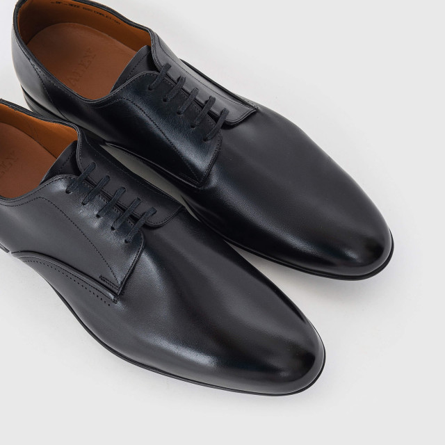 Туфлі Bally