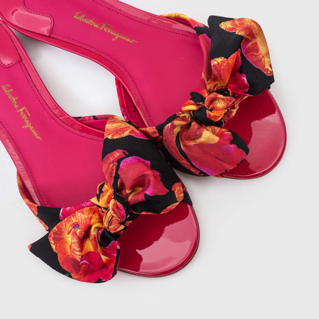 Шльопанці Salvatore Ferragamo