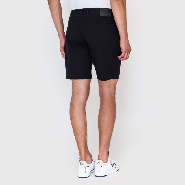 Шорти Emporio Armani EA7