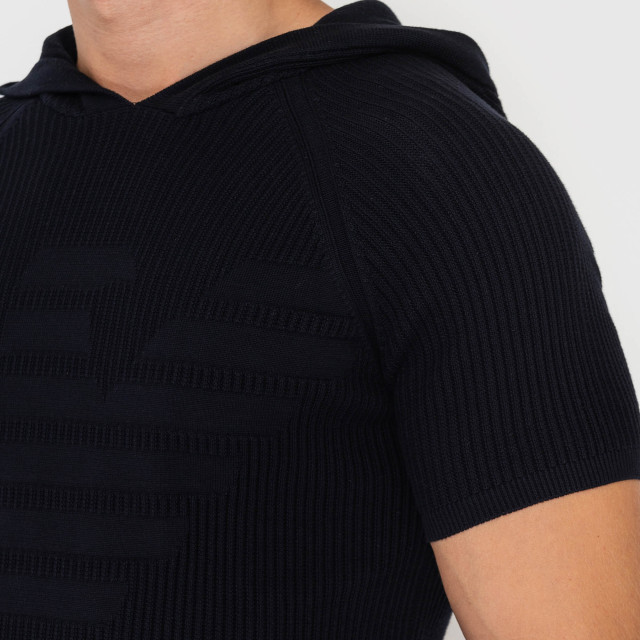 Трикотаж Emporio Armani