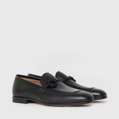 Лофери Salvatore Ferragamo