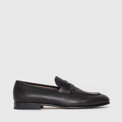 Лофери Salvatore Ferragamo