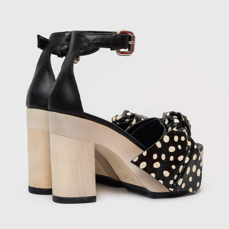 Босоніжки Alexander McQueen