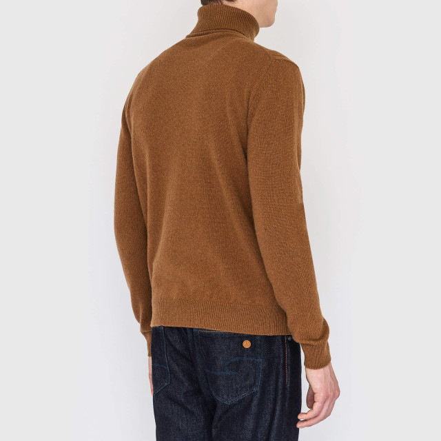 Светр Corneliani