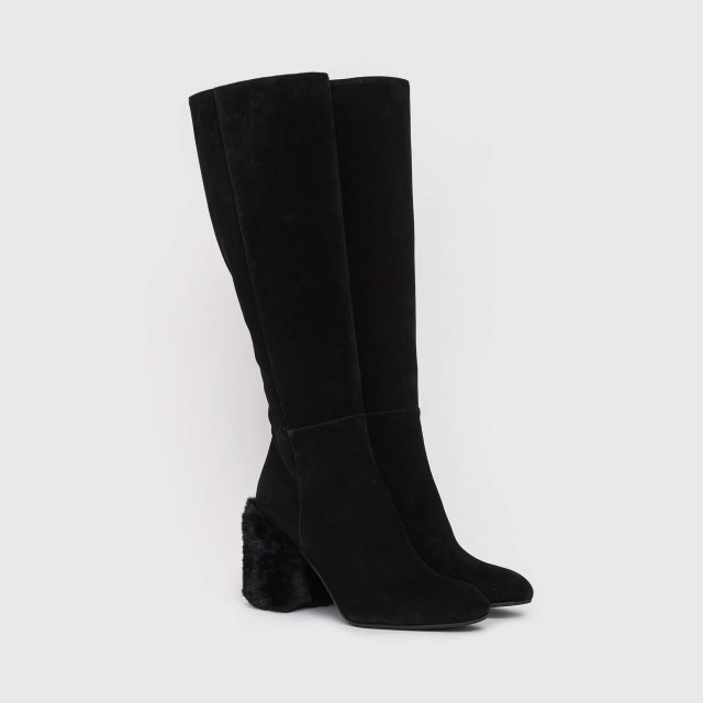 Чоботи Pollini