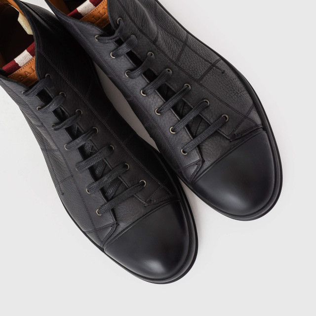 Кеди Bally