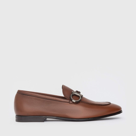 Лофери Salvatore Ferragamo