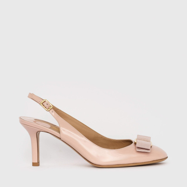 Босоніжки Salvatore Ferragamo
