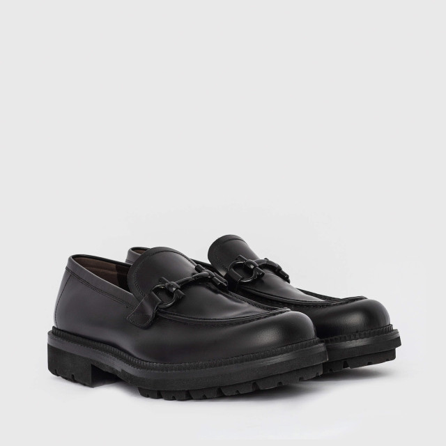Лофери Salvatore Ferragamo