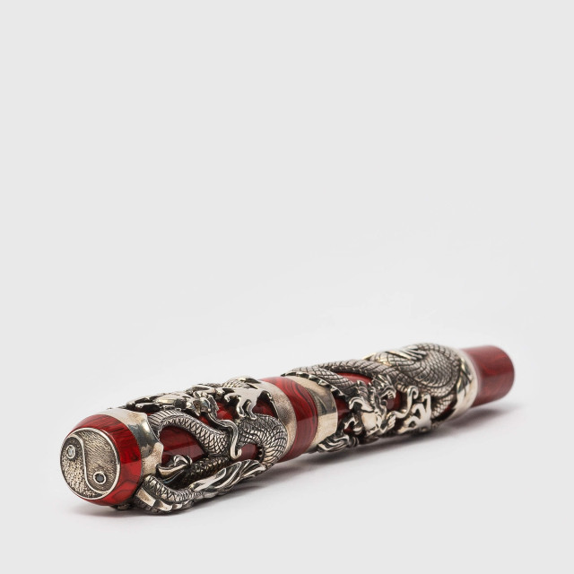 Ручка перьевая Montegrappa Bruce Lee