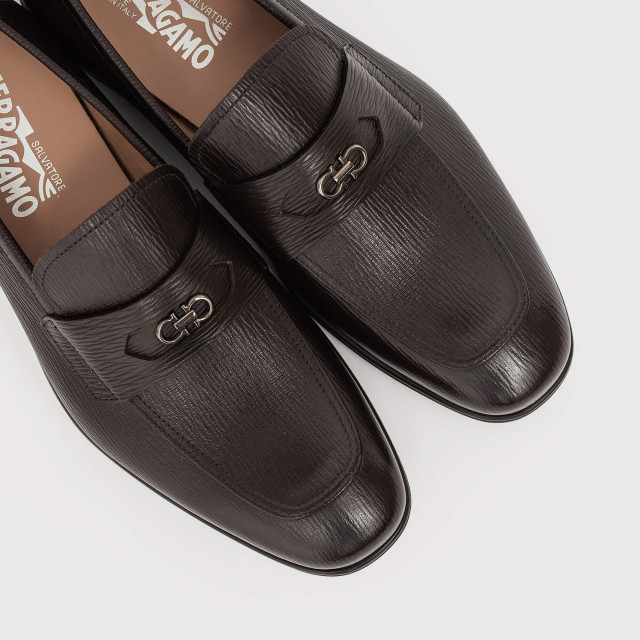 Лофери Salvatore Ferragamo