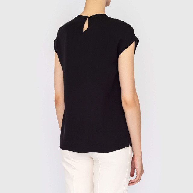 Топ Escada