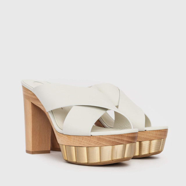 Сабо Salvatore Ferragamo