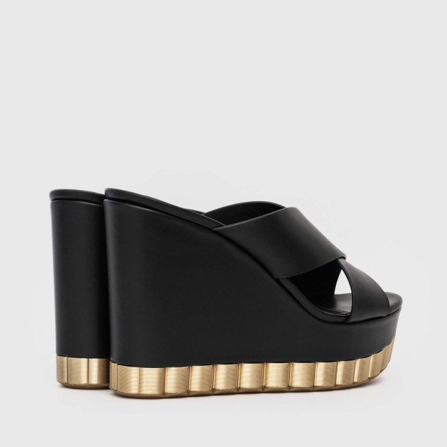 Сабо Salvatore Ferragamo