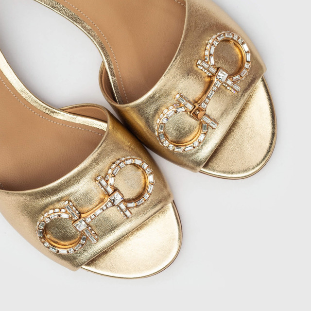 Шльопанці Salvatore Ferragamo