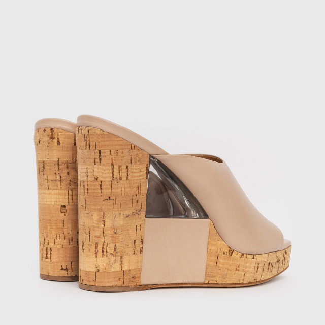 Сабо Salvatore Ferragamo