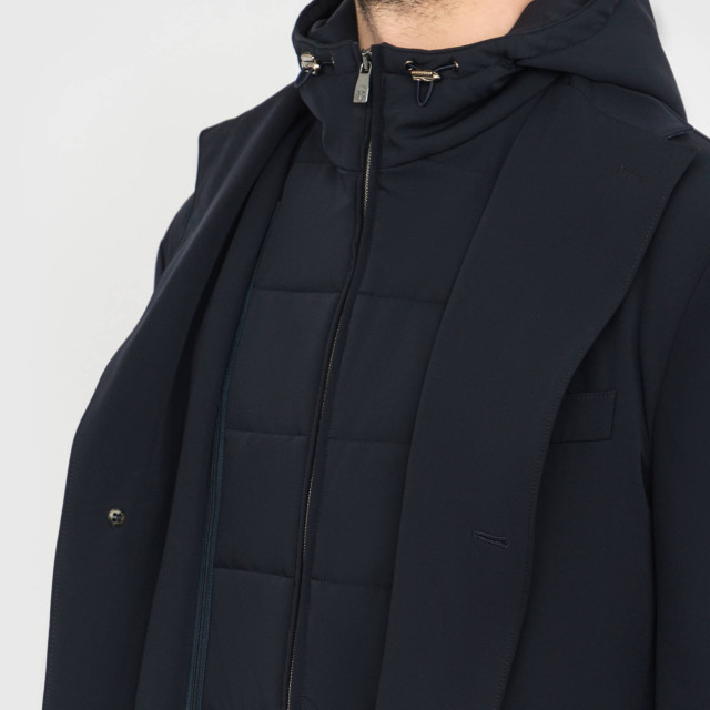 Плащ Corneliani