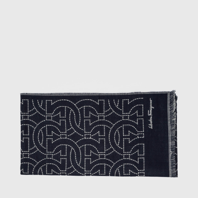 Шарф Salvatore Ferragamo 