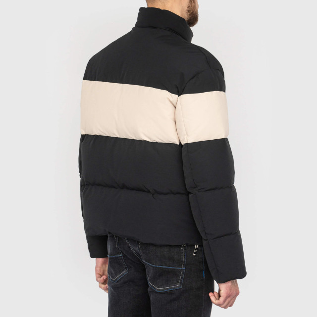 Пуховик Emporio Armani