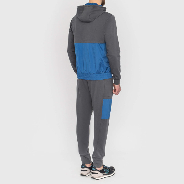 Костюм спортивный Emporio Armani EA7