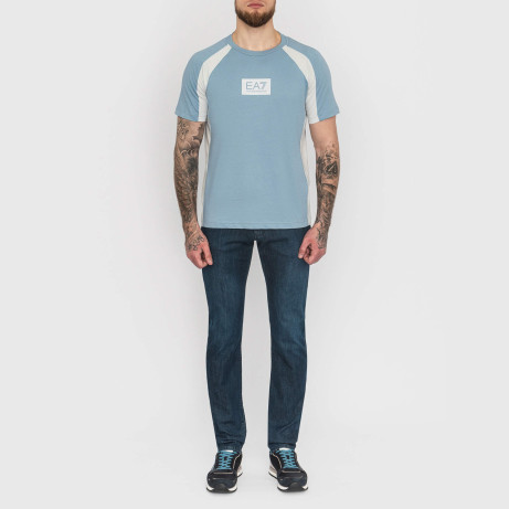 Футболка Emporio Armani EA7