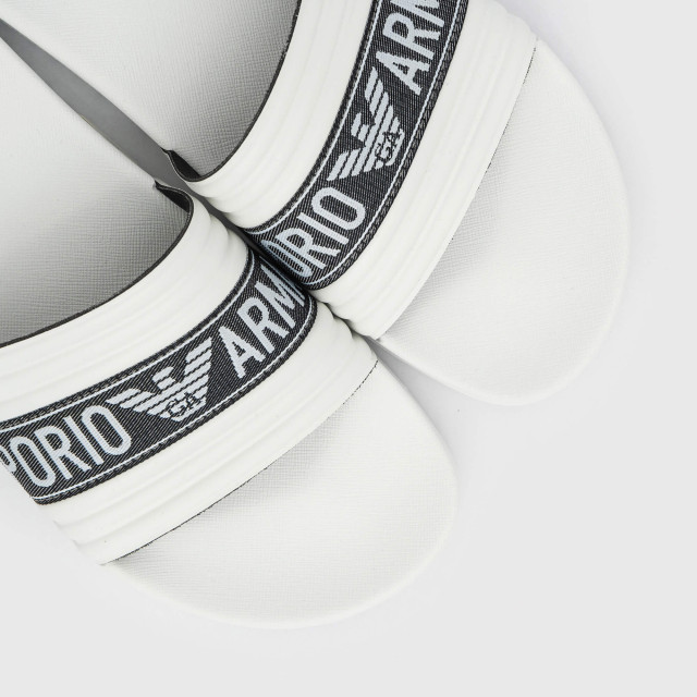 Шлепанцы Emporio Armani