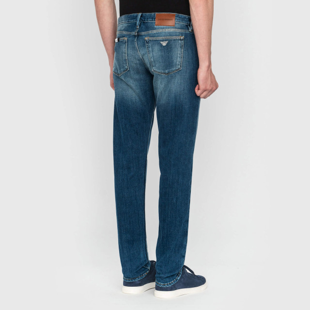 Джинсы Emporio Armani