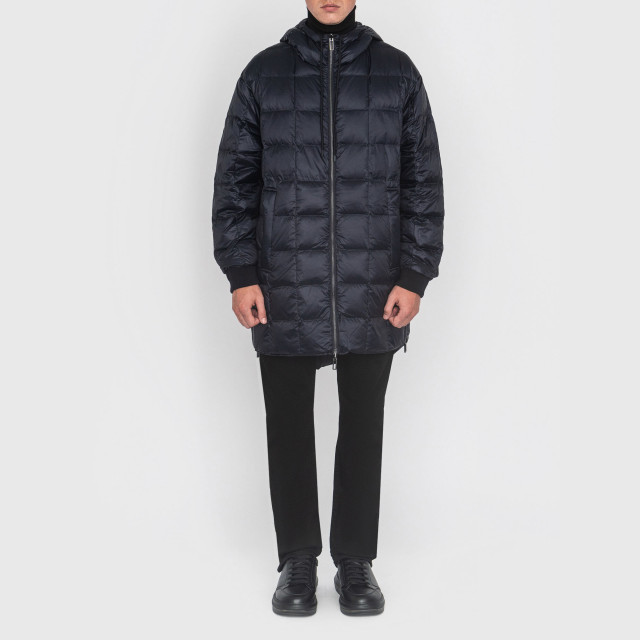 Пуховик Emporio Armani   
