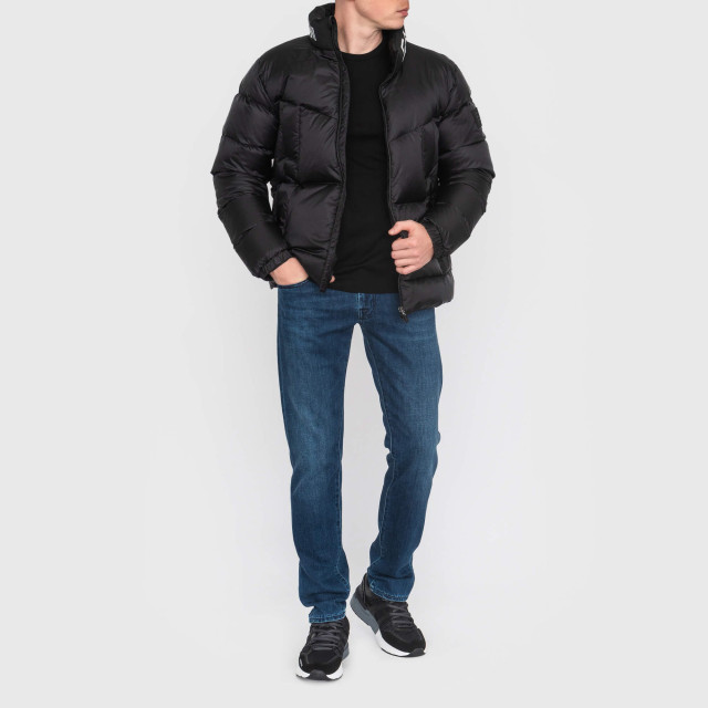 Пуховик Emporio Armani EA7
