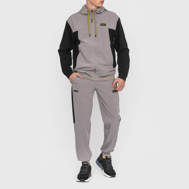 Костюм спортивный Emporio Armani EA7