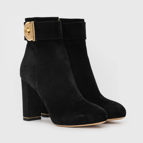 Ботильйони Salvatore Ferragamo