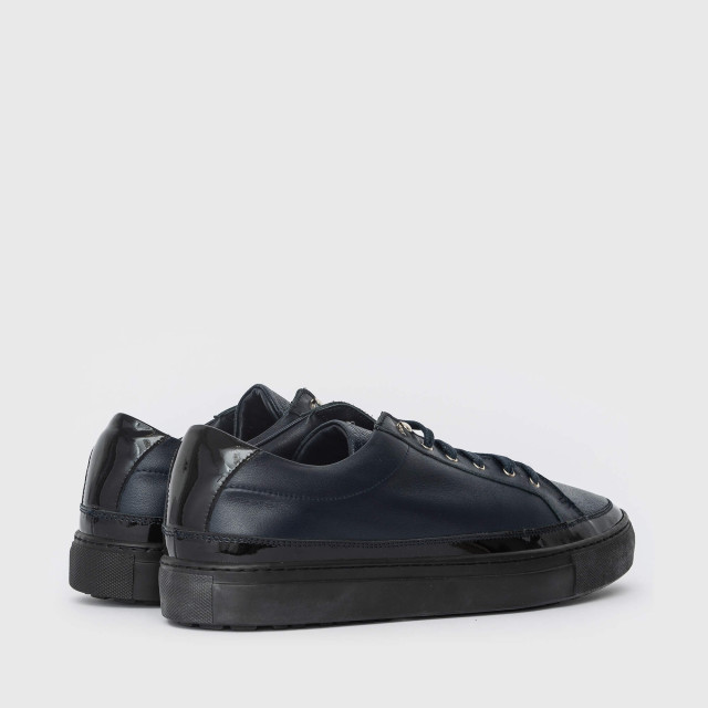Кеди Larusmiani