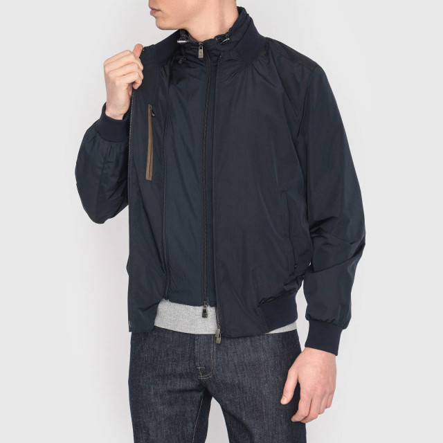 Вітровка Corneliani 