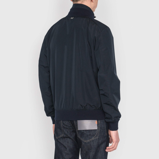 Вітровка Corneliani 