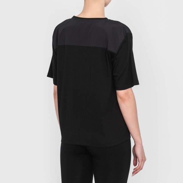 Футболка Emporio Armani EA7