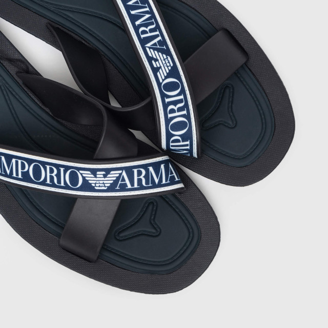 Шлепанцы Emporio Armani