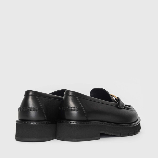 Лофери Salvatore Ferragamo