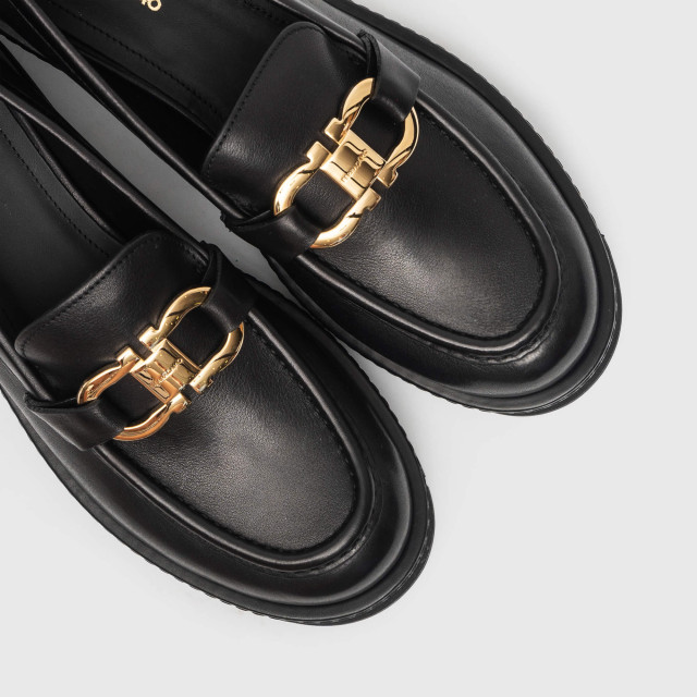 Лофери Salvatore Ferragamo