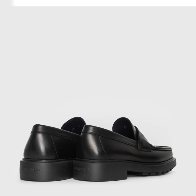 Лоферы Salvatore Ferragamo