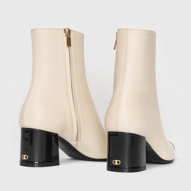 Ботильоны Salvatore Ferragamo