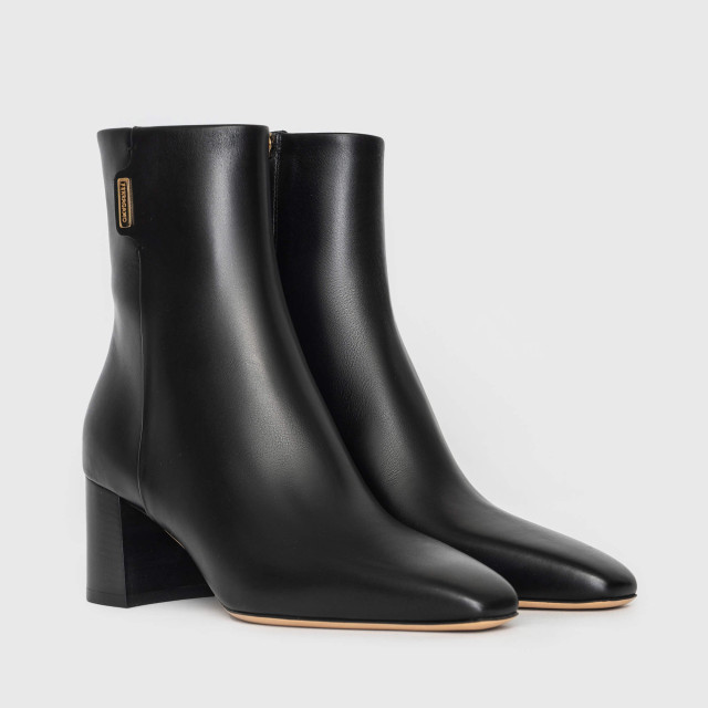 Ботильоны Salvatore Ferragamo